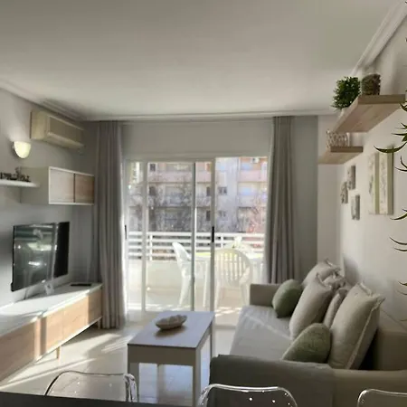 Center-pool-relax-2bed-portaventura-aa9 Apartment Salou